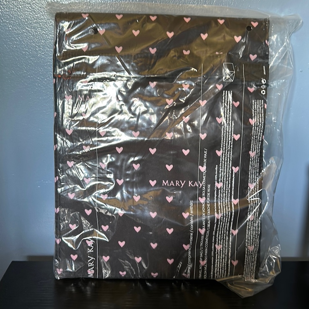 Mary Kay travel roll up bag